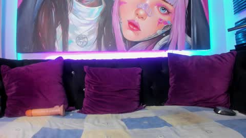 Katiia online show from March 11, 2025, 10:51 am