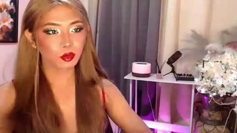 Snapshot of kattiecurrent chatting on November 8, 2025, 11:58 pm Saisy online show from November 8, 2025, 11:58 pm