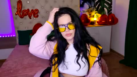KattieSims online show from February 14, 2025, 7:33 pm