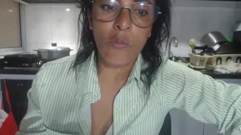 KattleyaGrey online show from October 25, 2025, 8:58 pm