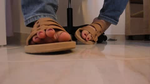 Katty online show from March 24, 2026, 8:36 pm