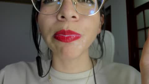 Katty online show from December 3, 2024, 11:46 pm