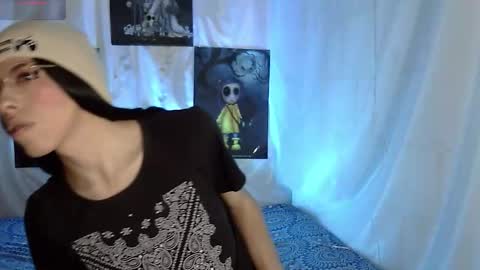 Snapshot of kattycat_ chatting on January 7, 2026, 5:10 am kattycat_ online show from January 7, 2026, 5:10 am