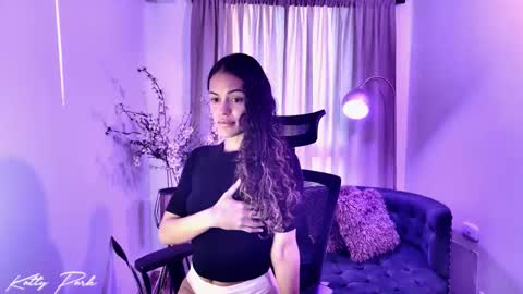 Hello Katty lovers  online show from September 29, 2025, 10:36 pm