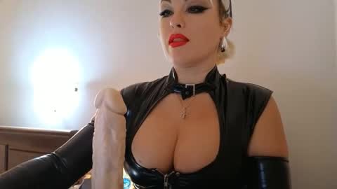 KatuhaX online show from October 4, 2025, 10:52 pm