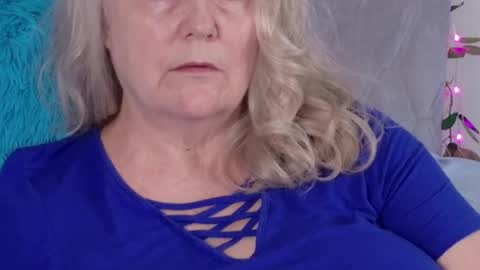 Snapshot of katy_nicole chatting on April 17, 2026, 7:28 pm katy_nicole online show from April 17, 2026, 7:28 pm