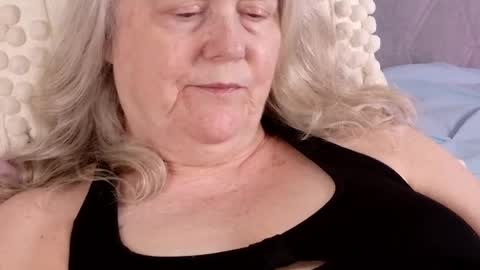 Snapshot of katy_nicole chatting on April 24, 2026, 8:00 pm katy_nicole online show from April 24, 2026, 8:00 pm