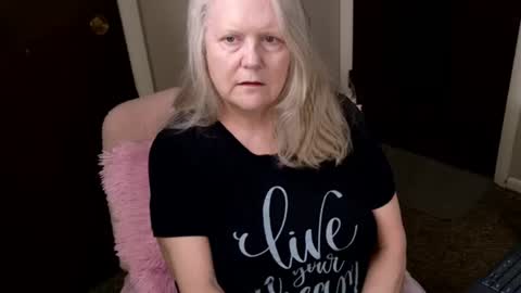 katy_nicole online show from June 25, 2026, 12:10 am