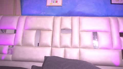 Katy online show from September 16, 2025, 11:55 am