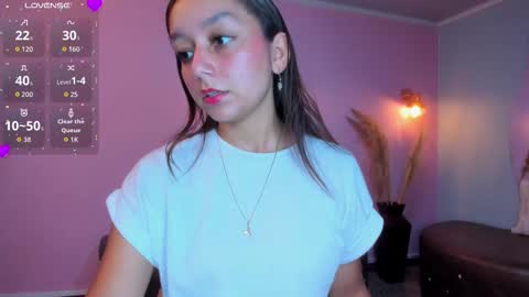 Katy online show from November 4, 2025, 6:51 pm