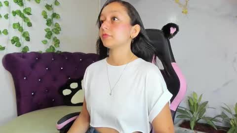 Katy online show from December 2, 2025, 6:36 pm