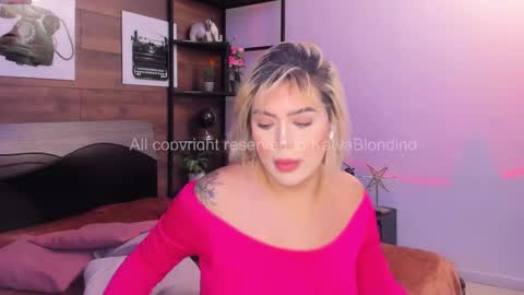 salo  online show from September 11, 2025, 3:12 pm