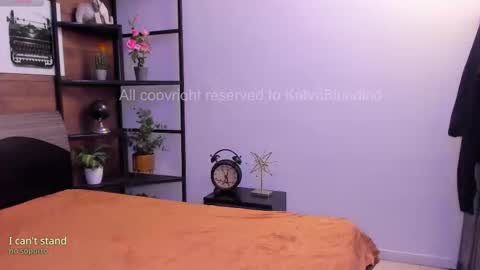 salo  online show from October 25, 2025, 8:03 pm