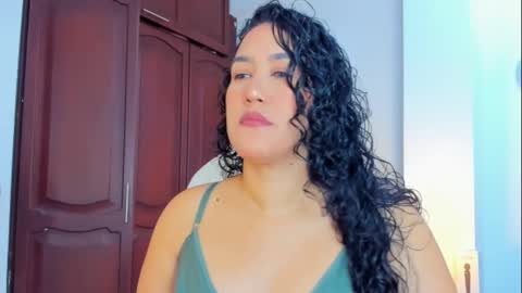 KATYAJHONSS online show from March 11, 2025, 10:53 pm