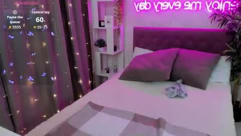 Kate online show from October 29, 2025, 5:53 am