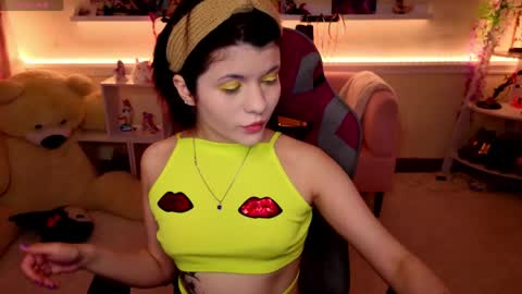 Katya online show from April 23, 2026, 12:29 pm