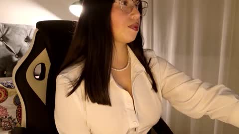 KATY online show from February 17, 2026, 2:30 am