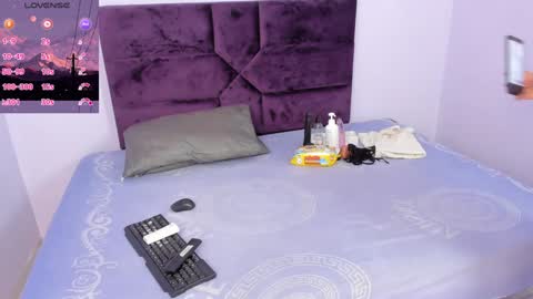 KATY online show from January 10, 2025, 7:43 pm