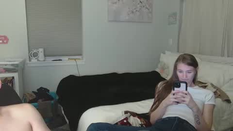 Katy online show from February 9, 2026, 4:27 am