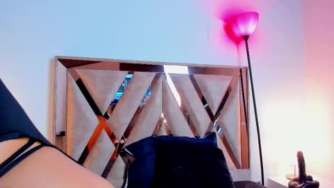 katyortiz online show from March 10, 2026, 11:37 am