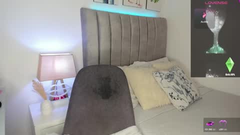 Katherine online show from January 12, 2025, 6:05 pm