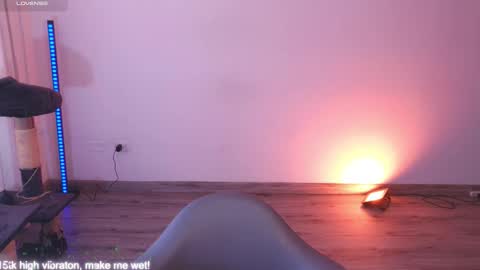 katyxxx_043 online show from September 15, 2025, 6:30 pm