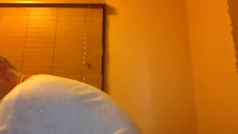 Snapshot of katz211212 chatting on June 14, 2026, 1:35 pm katz211212 online show from June 14, 2026, 1:35 pm