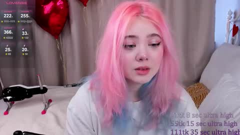 Yuki  online show from February 11, 2025, 8:48 am