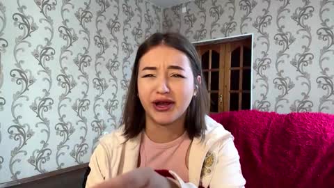 Lana online show from February 28, 2026, 9:43 am