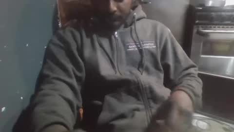 kawalsingha420125512 online show from November 3, 2025, 11:37 pm