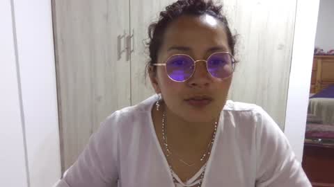  Khawit  online show from January 21, 2025, 10:30 pm