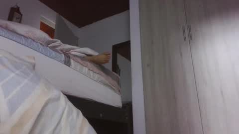  Khawit  online show from October 21, 2025, 7:20 am