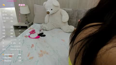 Snapshot of kaya_taraji chatting on February 3, 2025, 2:45 pm online show from February 3, 2025, 2:45 pm