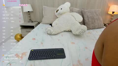 Snapshot of kaya_taraji chatting on February 10, 2025, 2:26 pm online show from February 10, 2025, 2:26 pm