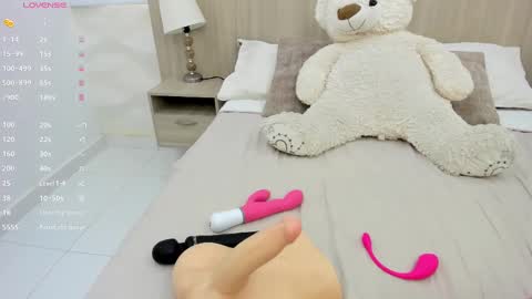 Snapshot of kaya_taraji chatting on February 14, 2025, 11:42 am online show from February 14, 2025, 11:42 am