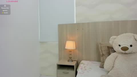 Snapshot of kaya_taraji chatting on September 15, 2025, 11:32 am online show from September 15, 2025, 11:32 am