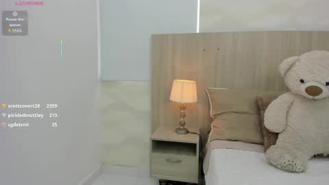 Snapshot of kaya_taraji chatting on September 29, 2025, 11:26 am online show from September 29, 2025, 11:26 am