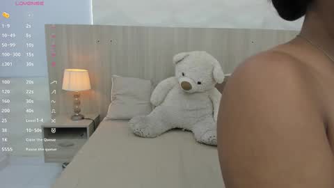 Snapshot of kaya_taraji chatting on November 1, 2025, 11:23 am online show from November 1, 2025, 11:23 am