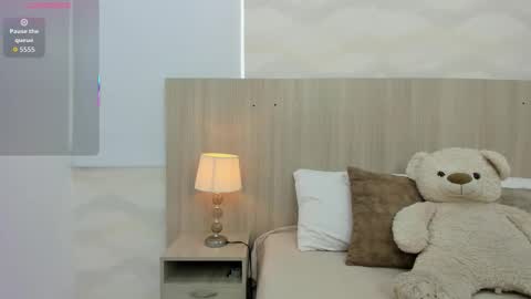 Snapshot of kaya_taraji chatting on November 6, 2025, 11:22 am online show from November 6, 2025, 11:22 am