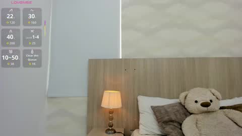 Snapshot of kaya_taraji chatting on November 14, 2025, 11:20 am online show from November 14, 2025, 11:20 am