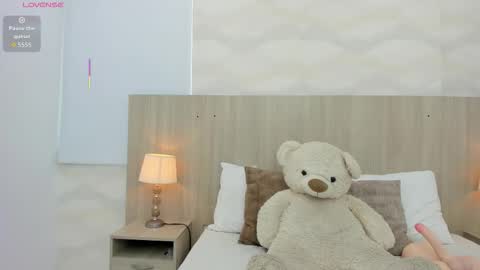 Snapshot of kaya_taraji chatting on November 22, 2025, 11:20 am online show from November 22, 2025, 11:20 am