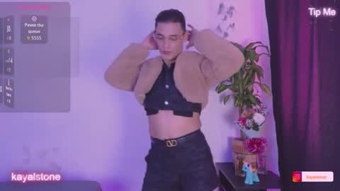 Cattleya stone online show from March 8, 2026, 2:54 pm