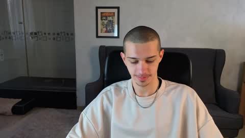 KaydenDrew online show from April 14, 2026, 4:40 am