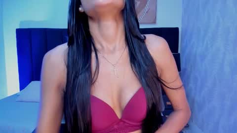 Kayla  online show from September 20, 2025, 11:33 am