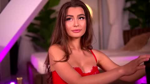 kaylabray online show from September 20, 2025, 3:29 am