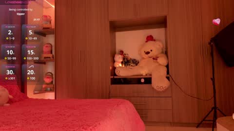 Kayla  online show from January 30, 2025, 5:06 pm