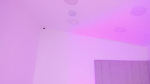 Snapshot of kaylarossi chatting on December 7, 2024, 1:47 am Kayla online show from December 7, 2024, 1:47 am