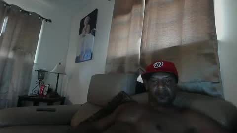 kaylee kakes online show from February 3, 2025, 11:05 pm