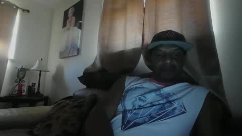 kaylee kakes online show from March 5, 2025, 5:50 pm