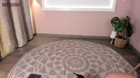 Kayli online show from September 13, 2025, 5:07 am